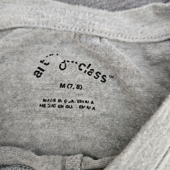 Lot of 5 girls size 7 8 summer tops. 4 t-shirts and 1 tank top. All size medium - Picture 9 of 10